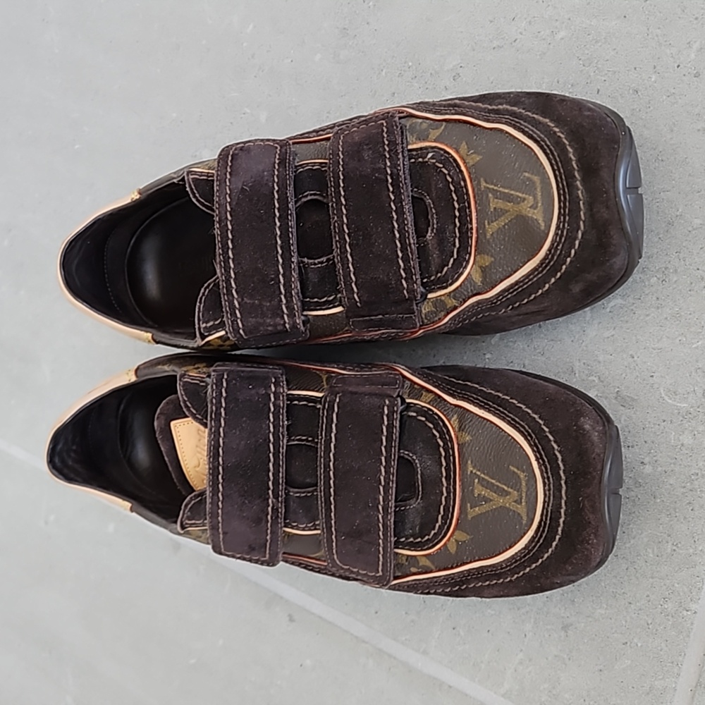 Louis Vuitton Monogram sneakers Unisex